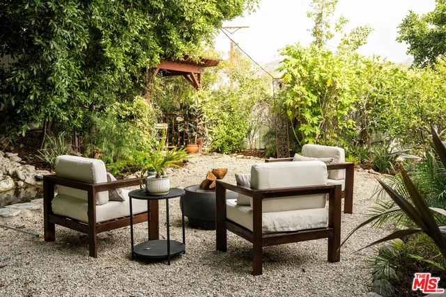 $1,997,000 | 1967 Myra Avenue, Los Angeles, CA 90027