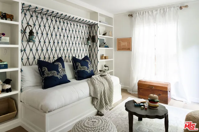 $1,997,000 | 1967 Myra Avenue, Los Angeles, CA 90027