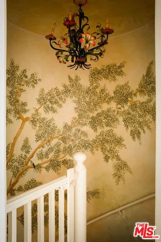 $1,997,000 | 1967 Myra Avenue, Los Angeles, CA 90027