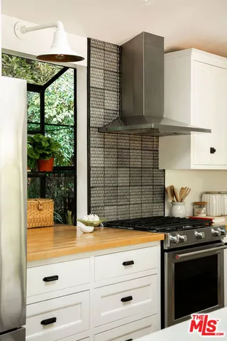 $1,997,000 | 1967 Myra Avenue, Los Angeles, CA 90027