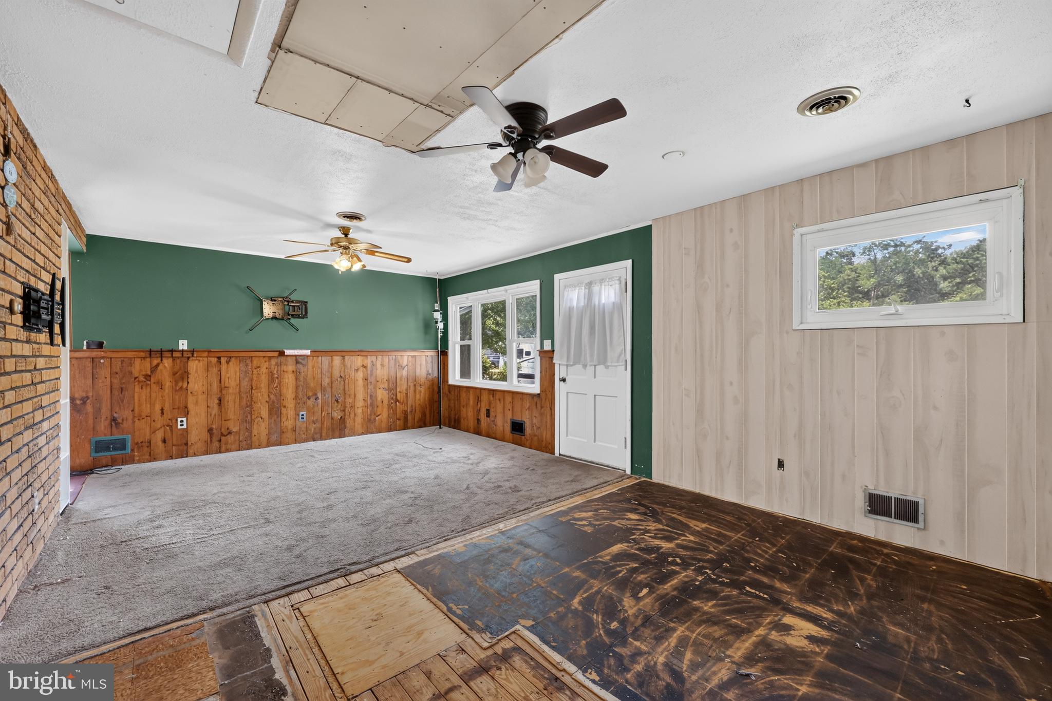 33 Stagecoach Road Southampton, NJ 08088 - Photo 7 of 22 Gallery Image 7