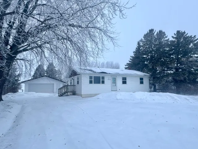 $165,000 | 1310 Pleasant Avenue, Waubun, MN 56589