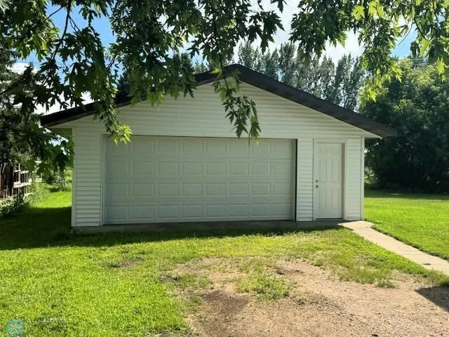 $165,000 | 1310 Pleasant Avenue, Waubun, MN 56589