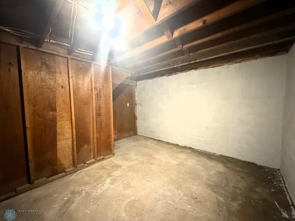 $165,000 | 1310 Pleasant Avenue, Waubun, MN 56589