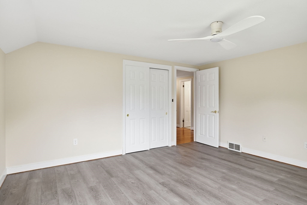 107 Viscount Road Longmeadow, MA 01106 - Photo 21 of 42 Gallery Image 21
