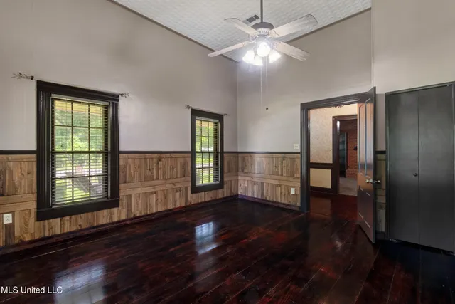 $299,000 | 557 Old Highway 49, Seminary, MS 39479