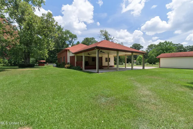 $299,000 | 557 Old Highway 49, Seminary, MS 39479