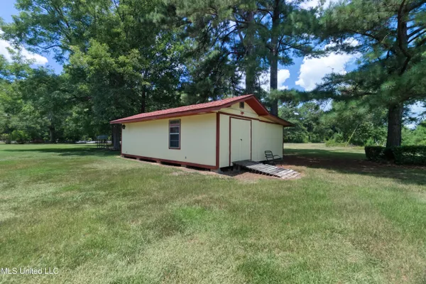 $289,000 | 557 Old Highway 49, Seminary, MS 39479