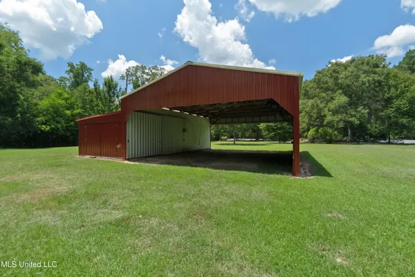 $289,000 | 557 Old Highway 49, Seminary, MS 39479
