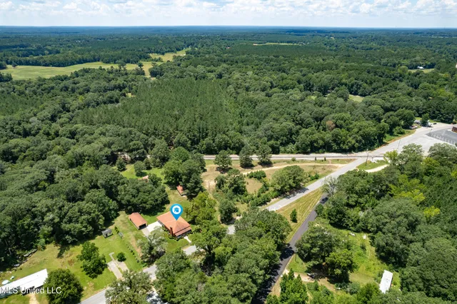 $299,000 | 557 Old Highway 49, Seminary, MS 39479