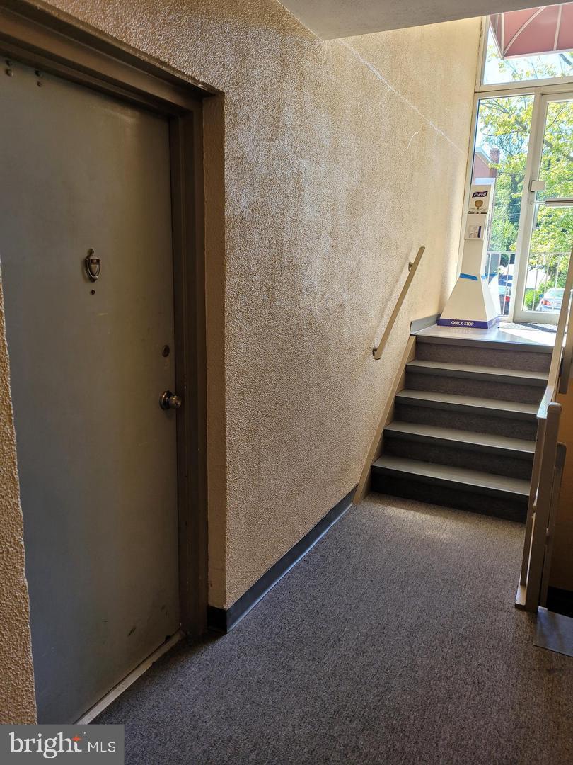 2848 Annandale Road, Unit 123 Falls Church, VA 22042 - Photo 4 of 19 Step down to Apt 123