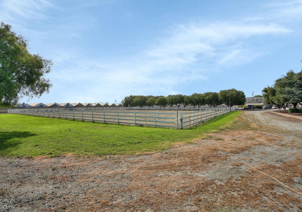 24000 Potter Road Salinas, CA 93908 - Photo 32 of 38 Gallery Image 32