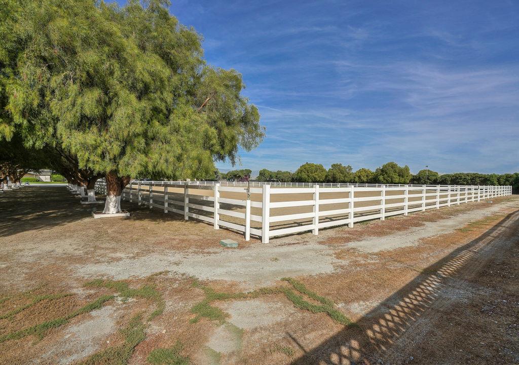 24000 Potter Road Salinas, CA 93908 - Photo 35 of 38 Gallery Image 35