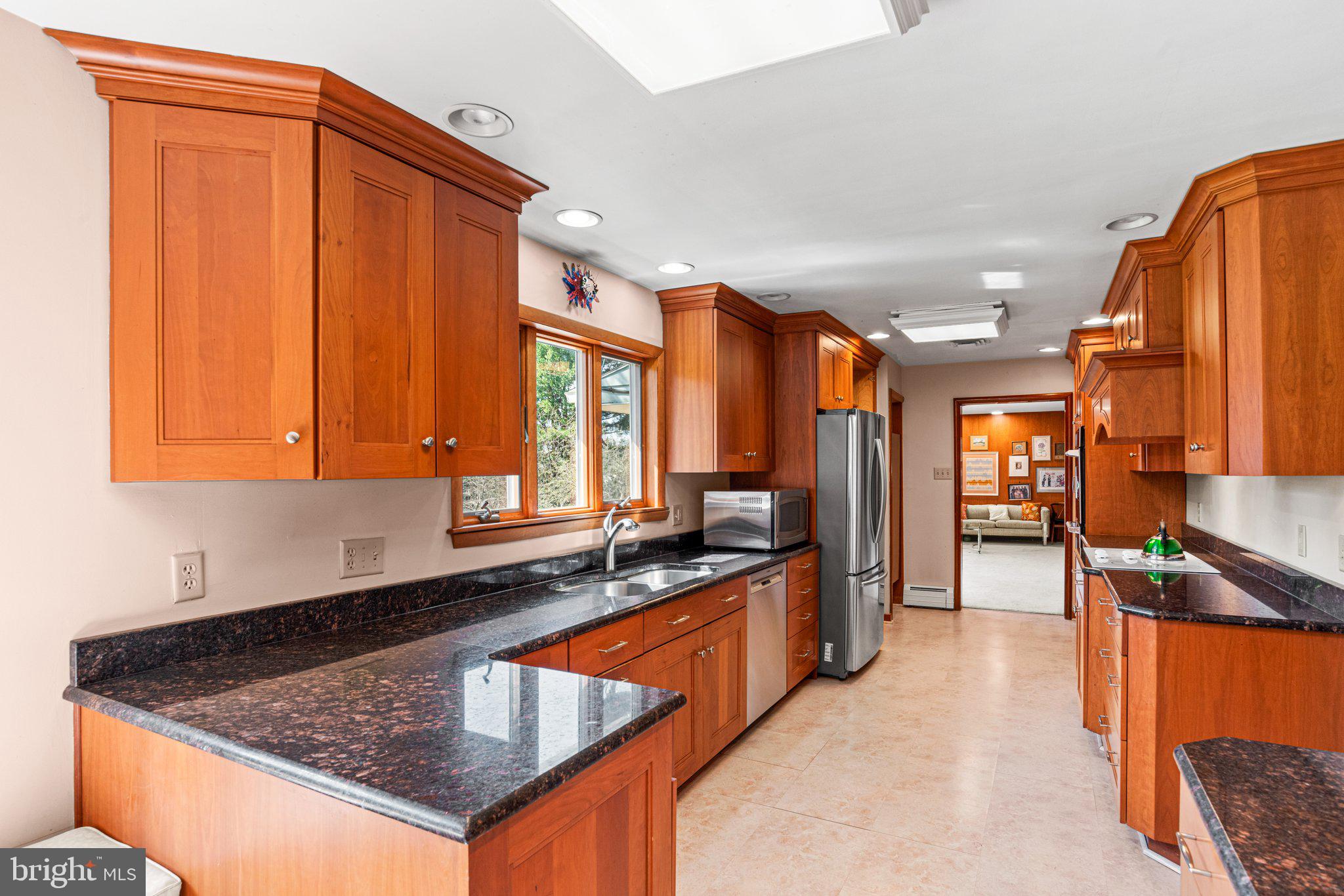 1625 Mitchell Road Harrisburg, PA 17110 - Photo 11 of 38 Gallery Image 11