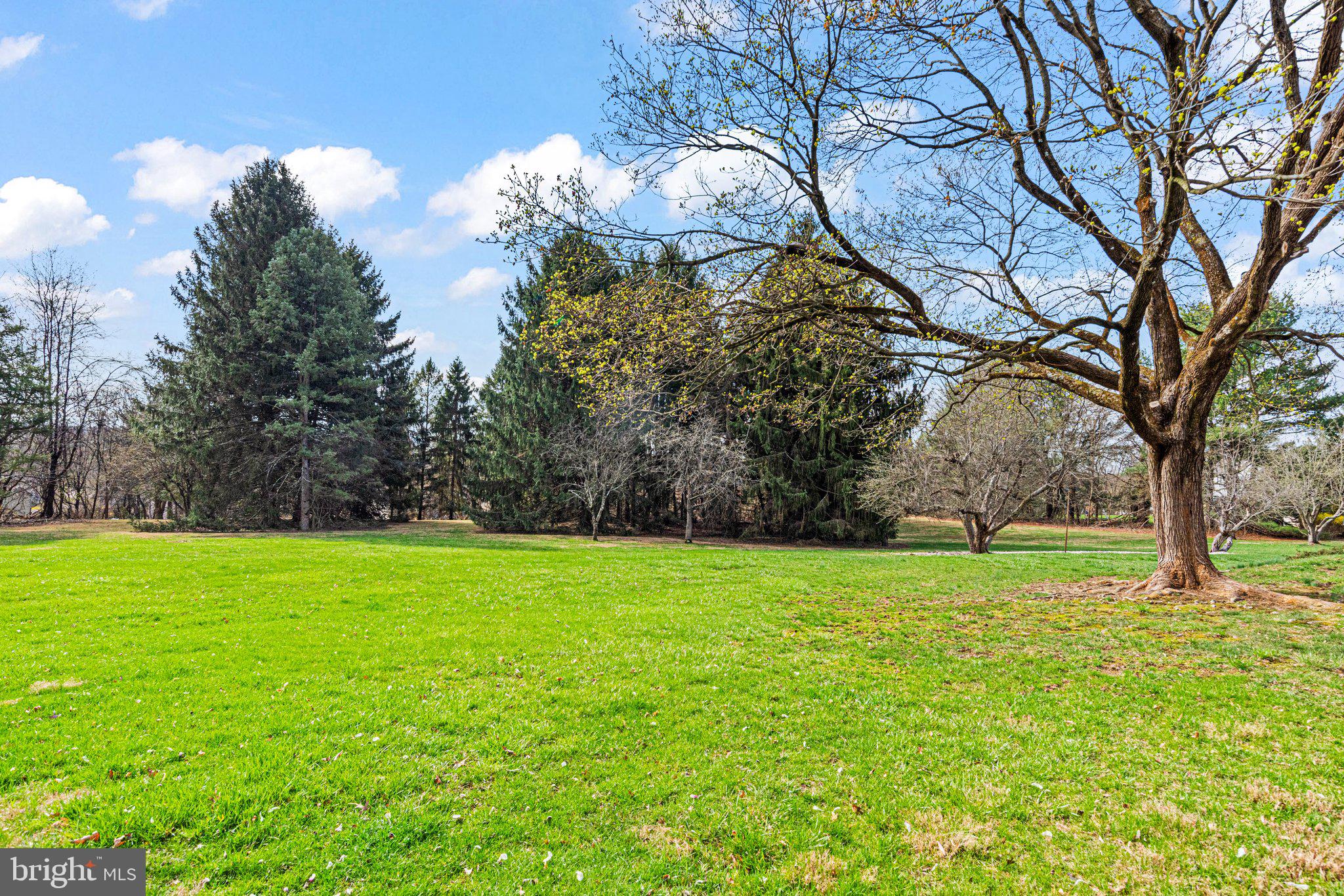 1625 Mitchell Road Harrisburg, PA 17110 - Photo 35 of 38 Gallery Image 35