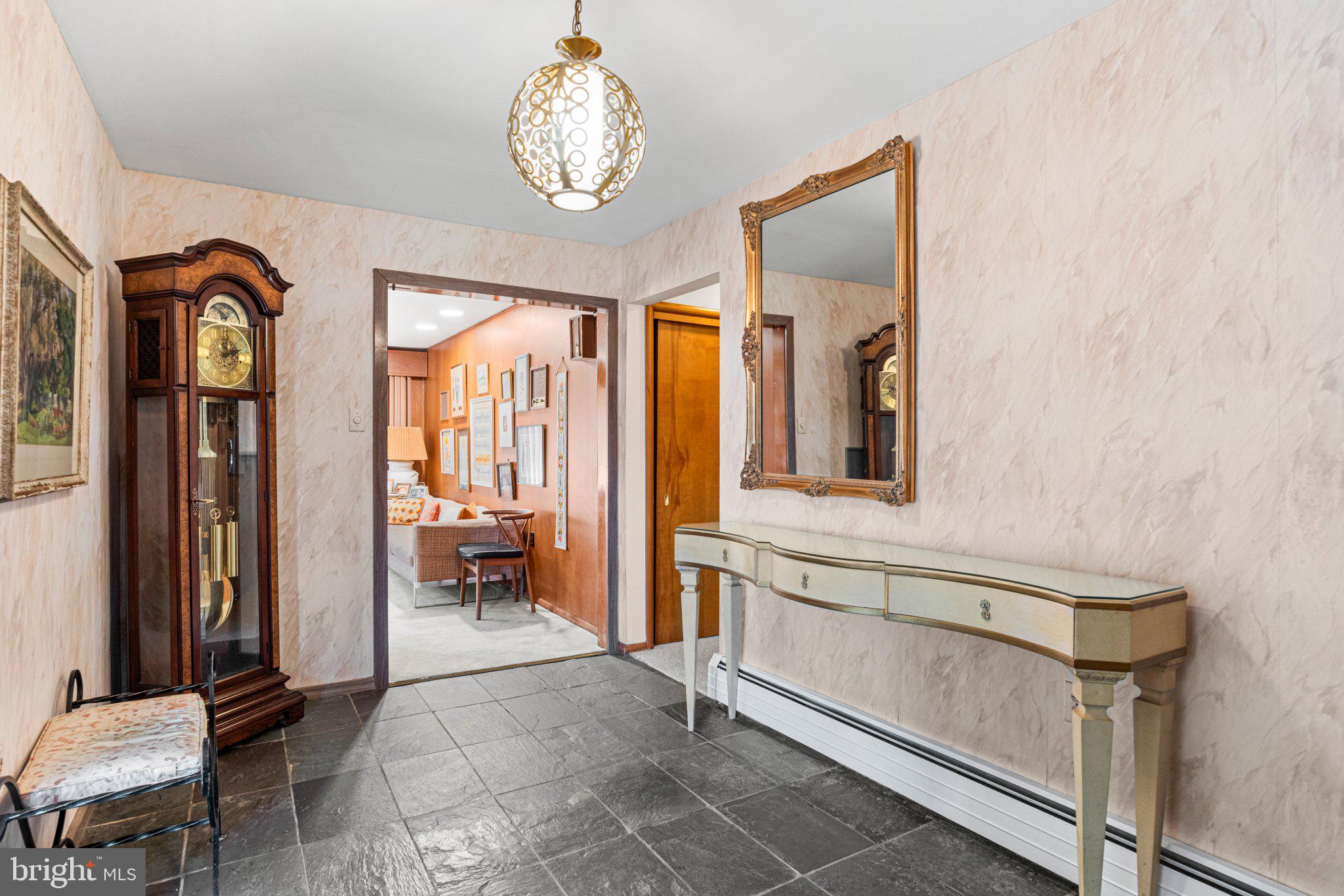 1625 Mitchell Road Harrisburg, PA 17110 - Photo 6 of 38 Gallery Image 6
