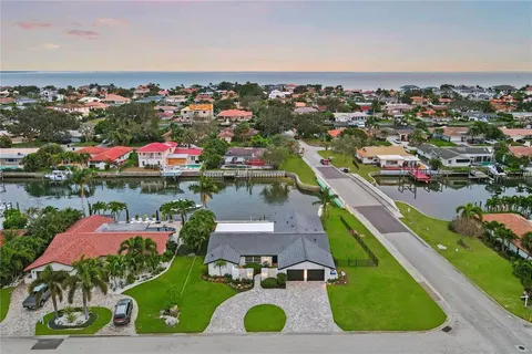 $1,525,000 | 2000 Kansas Avenue Northeast, St. Petersburg, FL 33703