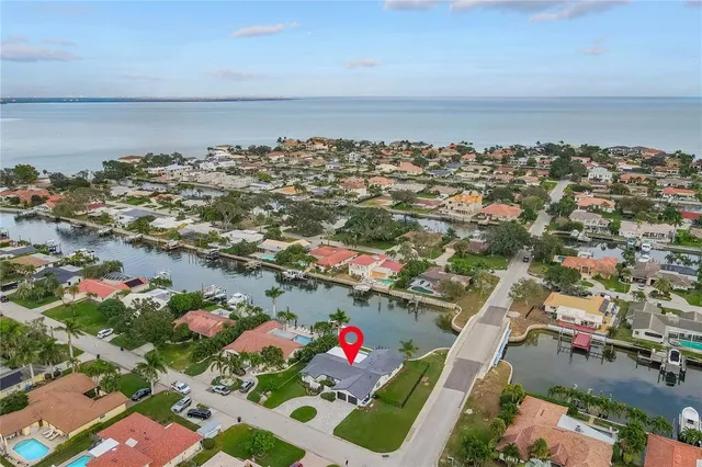 $1,595,000 | 2000 Kansas Avenue Northeast, St. Petersburg, FL 33703