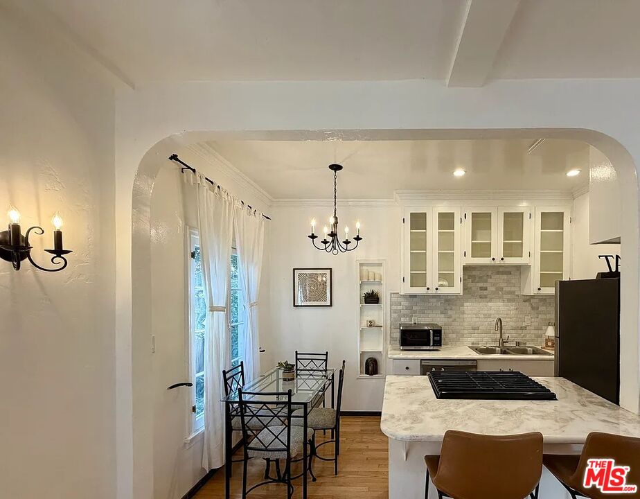 854 4th Street Santa Monica, CA 90403 - Photo 20 of 29