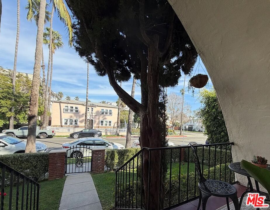 854 4th Street Santa Monica, CA 90403 - Photo 27 of 29