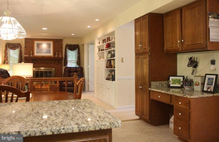 9309 Janphil Lane Springfield, VA 22153 - Photo 23 of 24 Kitchen #3