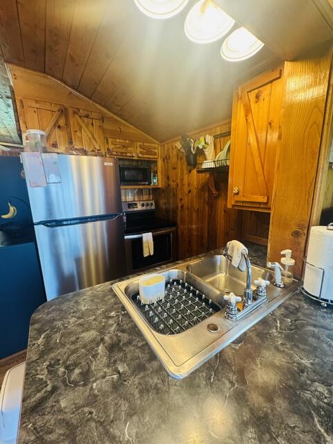 86 Sugar Loaf Road Fancy Gap, VA 24328 - Photo 37 of 65 Gallery Image 37