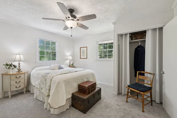 $459,900 | 1048 Highway 100, Centerville, TN 37033