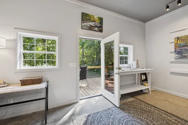 $459,900 | 1048 Highway 100, Centerville, TN 37033