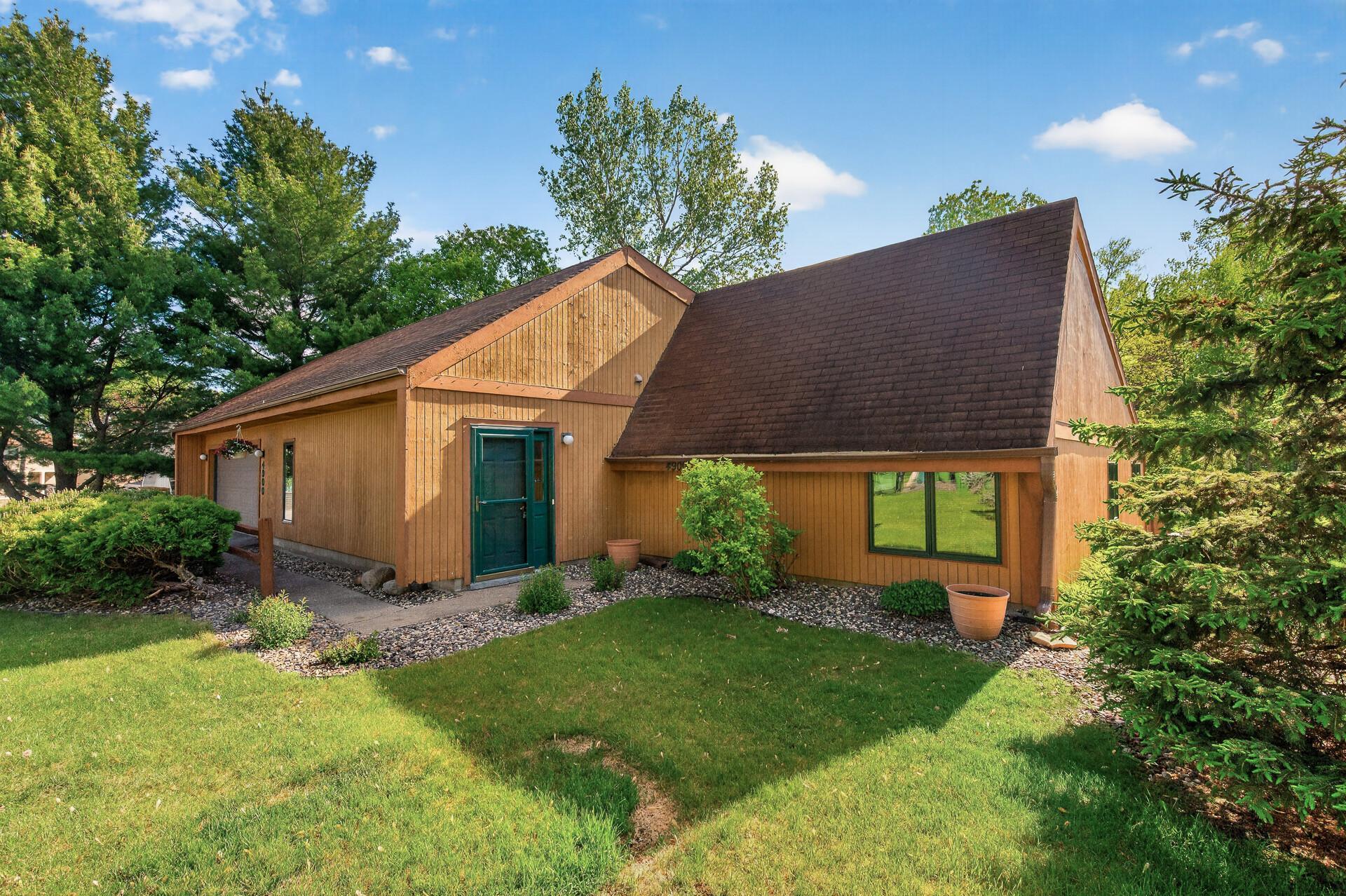 4900 Larson Road Shoreview, MN 55126 - Photo 1 of 49