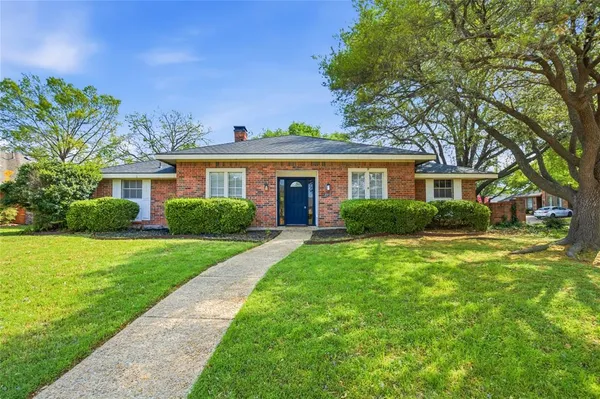 $557,000 | 2012 Cross Bend Road, Plano, TX 75023