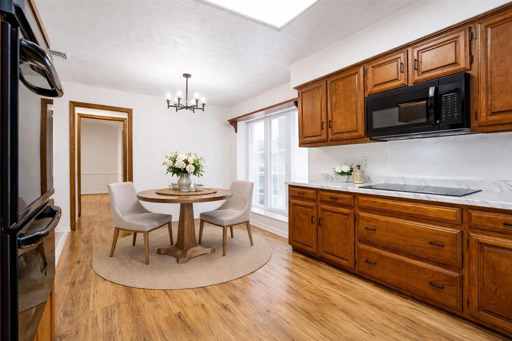 2012 Cross Bend Road Plano, TX 75023 - Photo 16 of 38