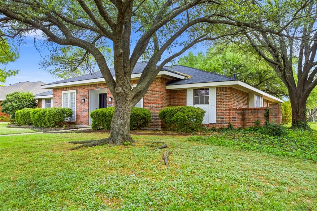 2012 Cross Bend Road Plano, TX 75023 - Photo 2 of 38