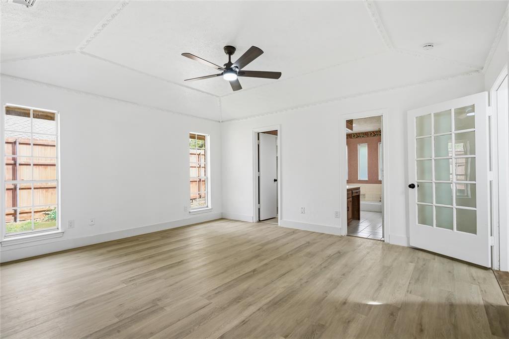 2012 Cross Bend Road Plano, TX 75023 - Photo 23 of 38