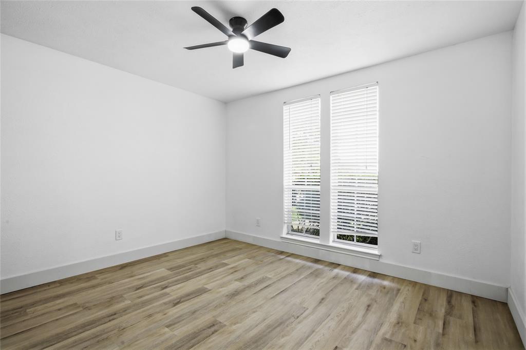 2012 Cross Bend Road Plano, TX 75023 - Photo 28 of 38