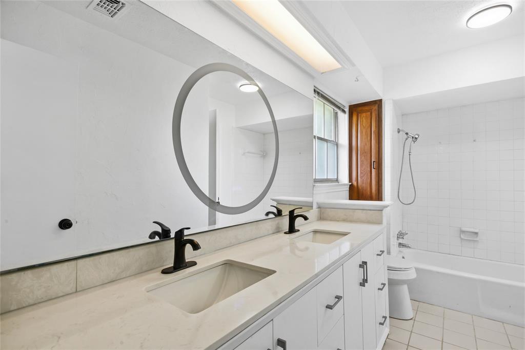 2012 Cross Bend Road Plano, TX 75023 - Photo 30 of 38