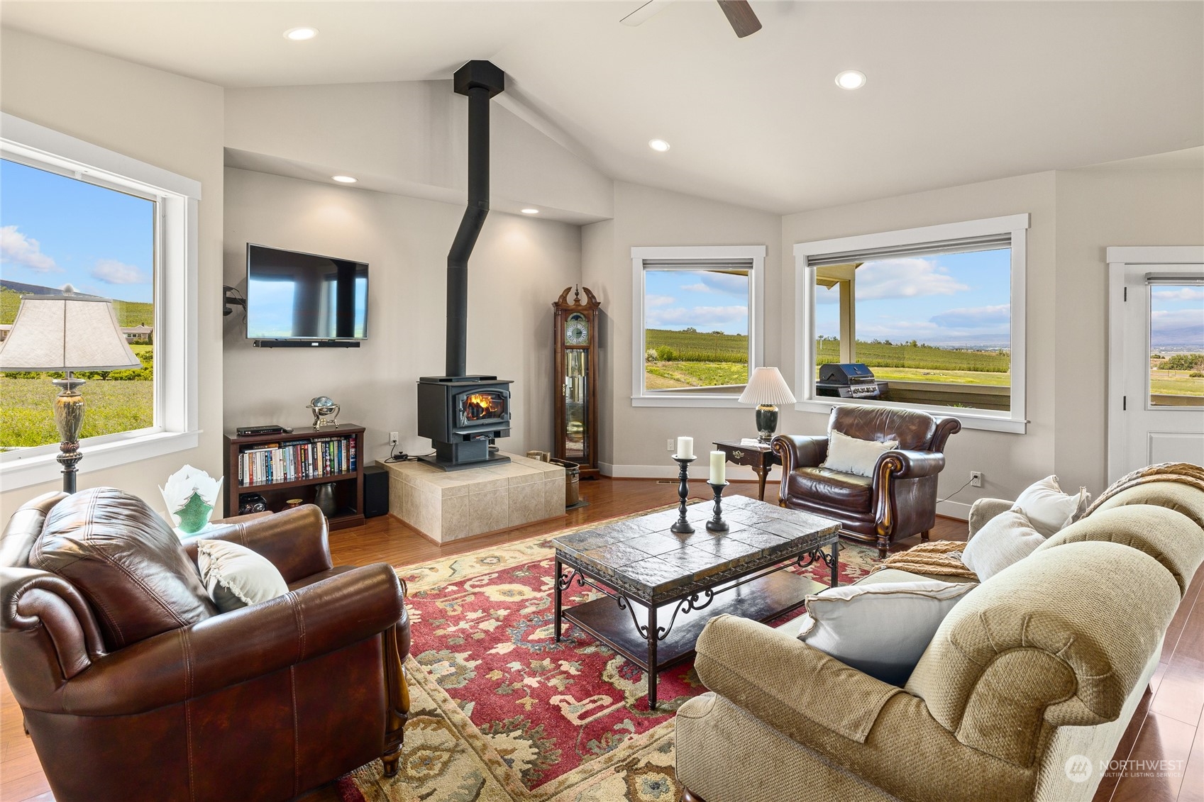 6750 Denmark Road Ellensburg, WA 98926 - Photo 10 of 40 Gallery Image 10