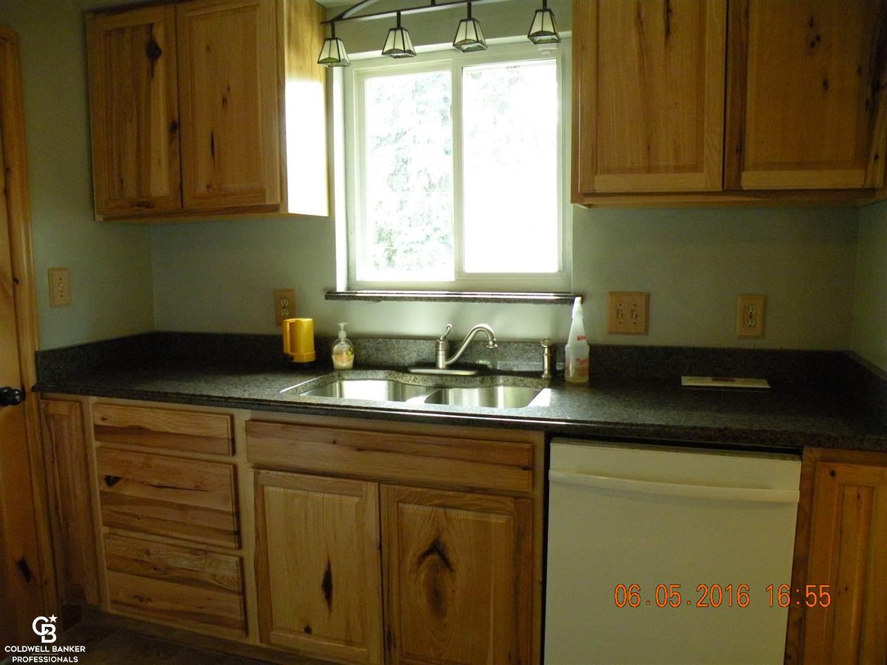 27631 Jean Road Warren, MI 48093 - Photo 9 of 31