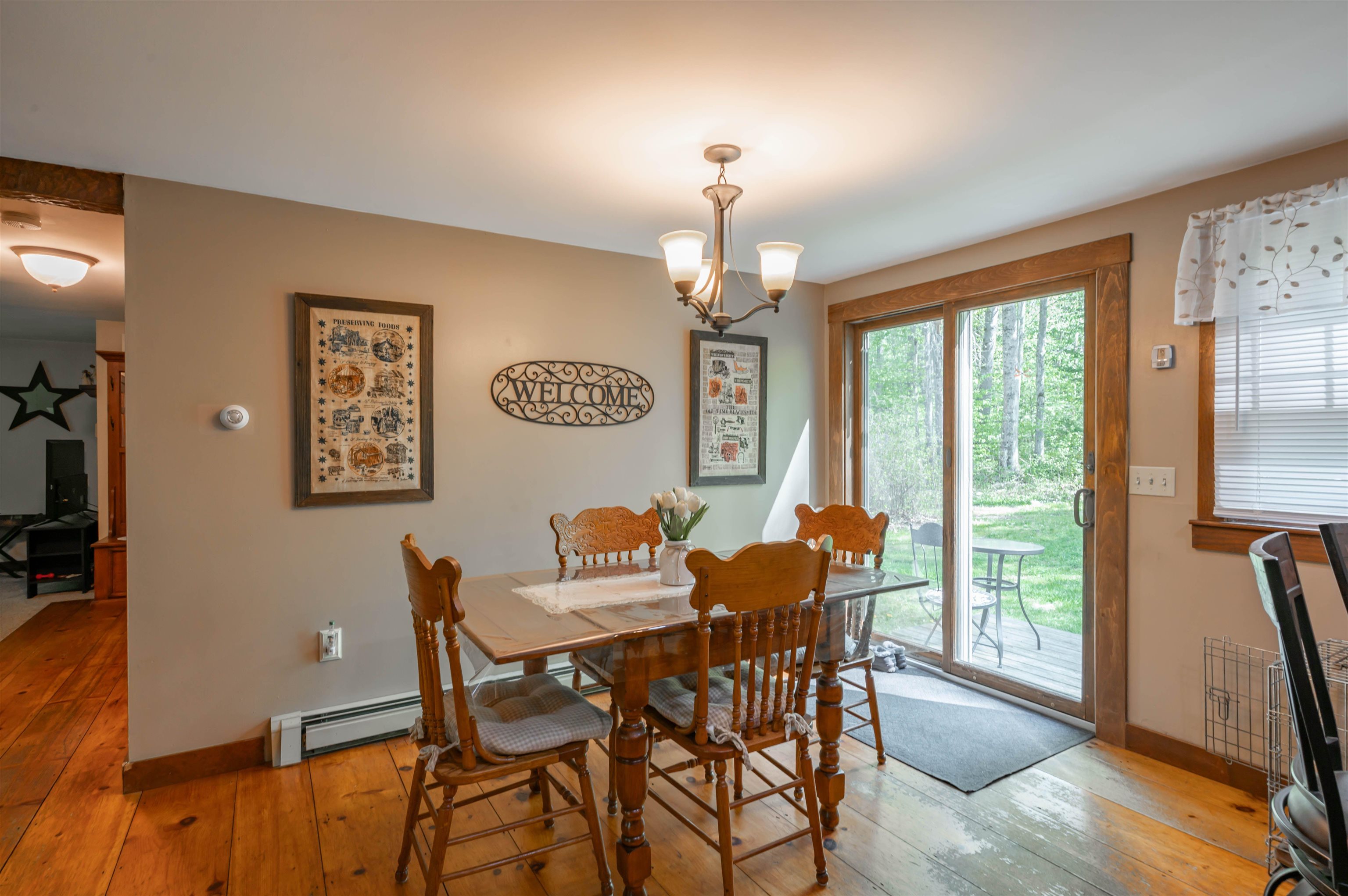 186 Old Bennington Road Greenfield, NH 03047 - Photo 7 of 28