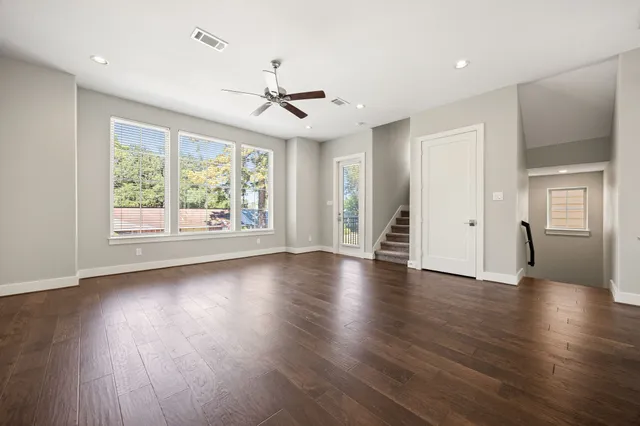 $450,000 | 1224 Murrayhill Drive, Houston, TX 77043