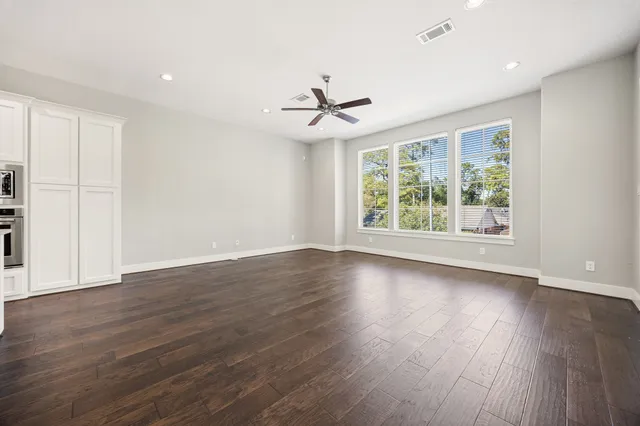 $450,000 | 1224 Murrayhill Drive, Houston, TX 77043