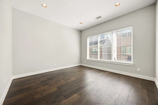 $450,000 | 1224 Murrayhill Drive, Houston, TX 77043