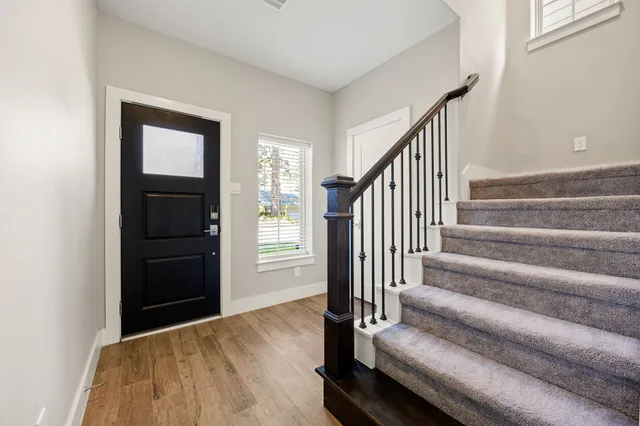 $450,000 | 1224 Murrayhill Drive, Houston, TX 77043