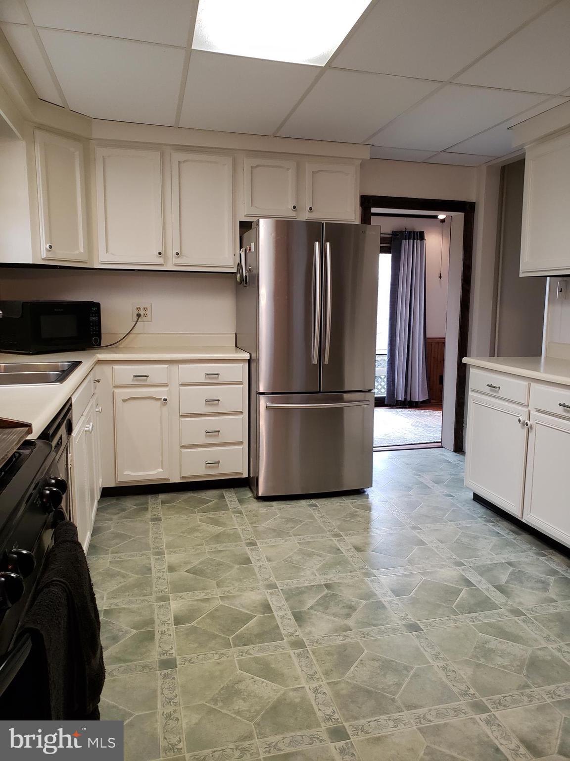 4864 East Prospect Road York, PA 17406 - Photo 11 of 41 Gallery Image 11