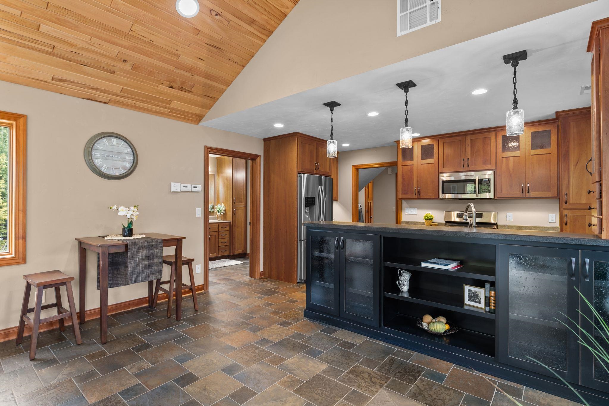 N3573 County Rd A Black Creek, WI 54106 - Photo 16 of 68