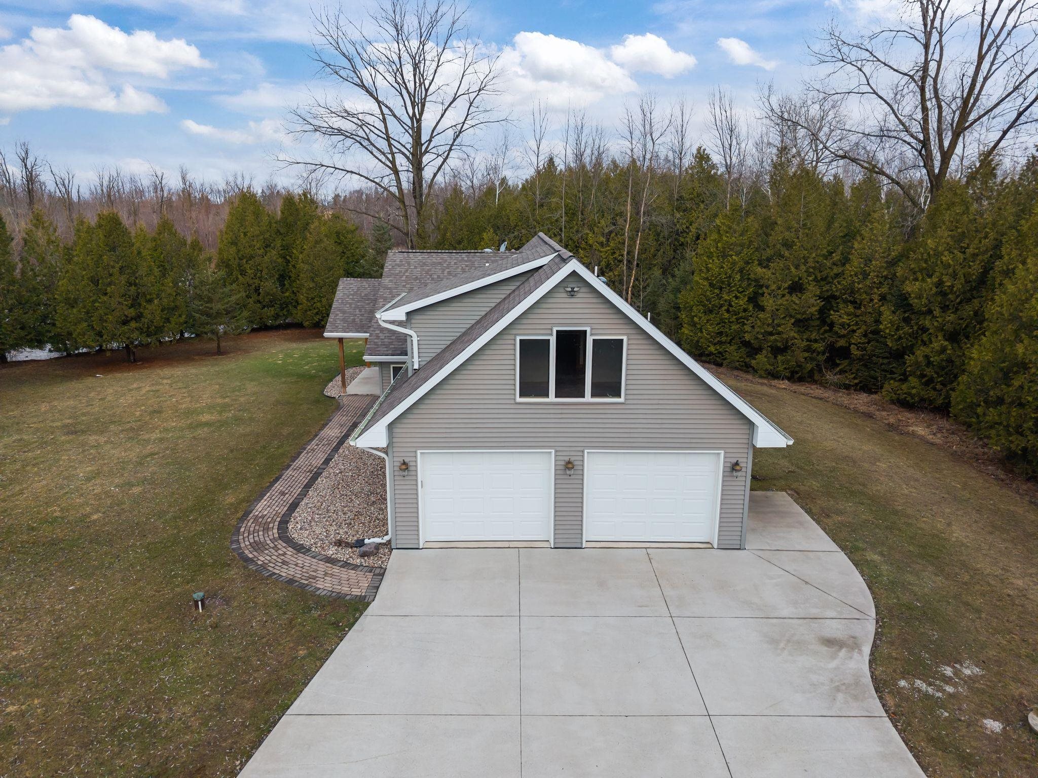 N3573 County Rd A Black Creek, WI 54106 - Photo 4 of 68