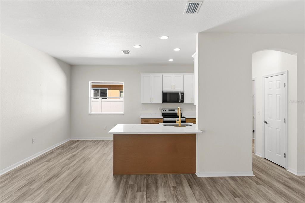 4747 Mandolin Loop Winter Haven, FL 33884 - Photo 11 of 35