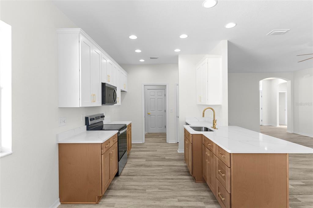 4747 Mandolin Loop Winter Haven, FL 33884 - Photo 14 of 35