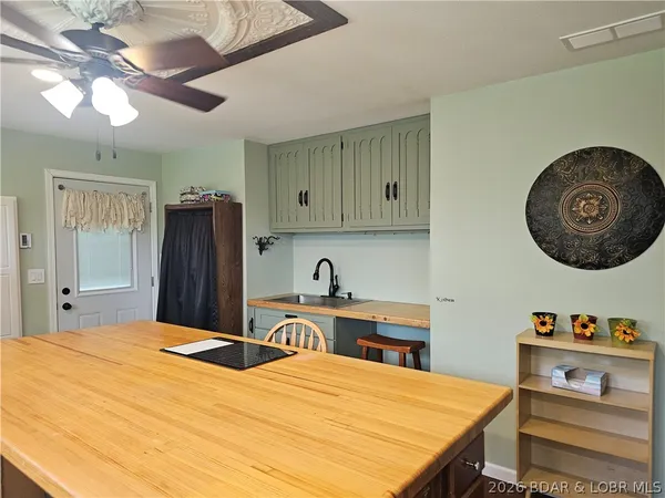 $419,000 | 1014 Railroad Pond Road, Eldon, MO 65026