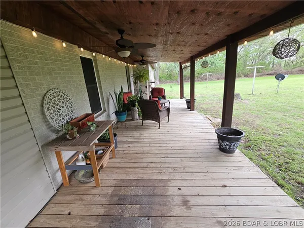 $419,000 | 1014 Railroad Pond Road, Eldon, MO 65026