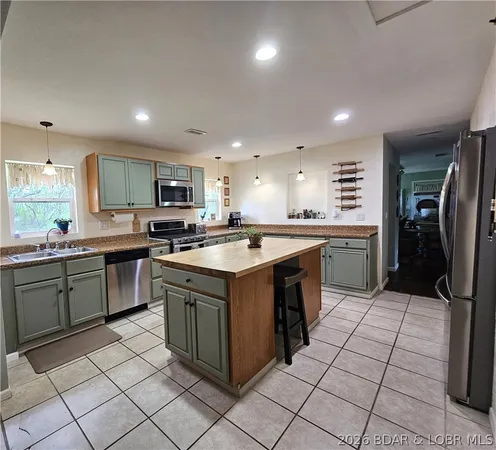 $419,000 | 1014 Railroad Pond Road, Eldon, MO 65026